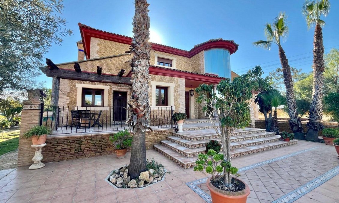 Segunda mano - Villa -
Rojales - La Vega Baja