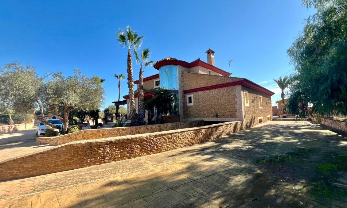 Segunda mano - Villa -
Rojales - La Vega Baja