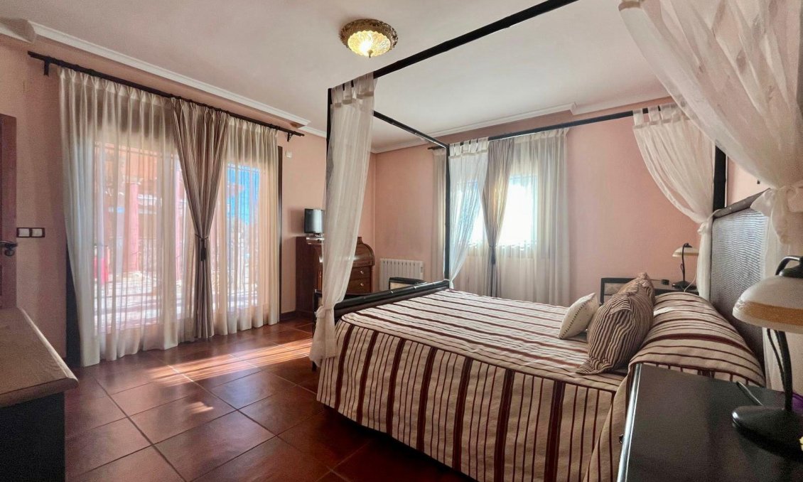 Segunda mano - Villa -
Rojales - La Vega Baja