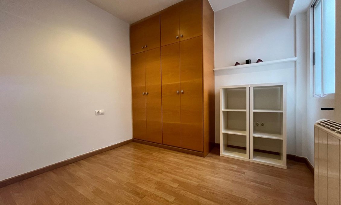 Segunda mano - Apartamento -
Torrevieja - Centro