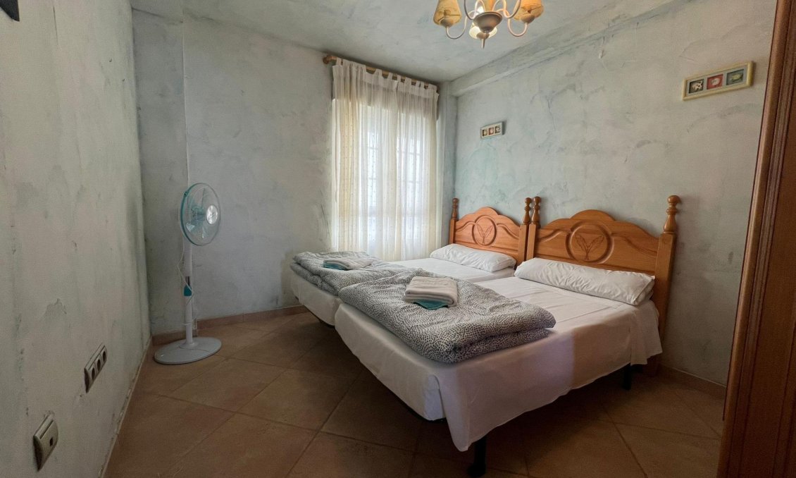 Használt Ingatlanok - Apartman -
Torrevieja - Playa De Los Naufragos