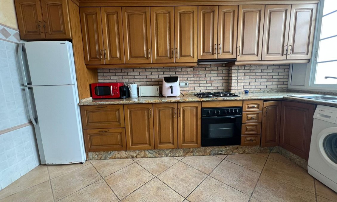 Használt Ingatlanok - Apartman -
Torrevieja - Playa De Los Naufragos