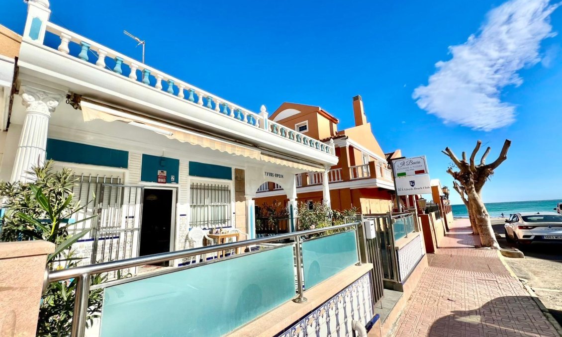 Segunda mano - Town House -
Torrevieja - La Mata
