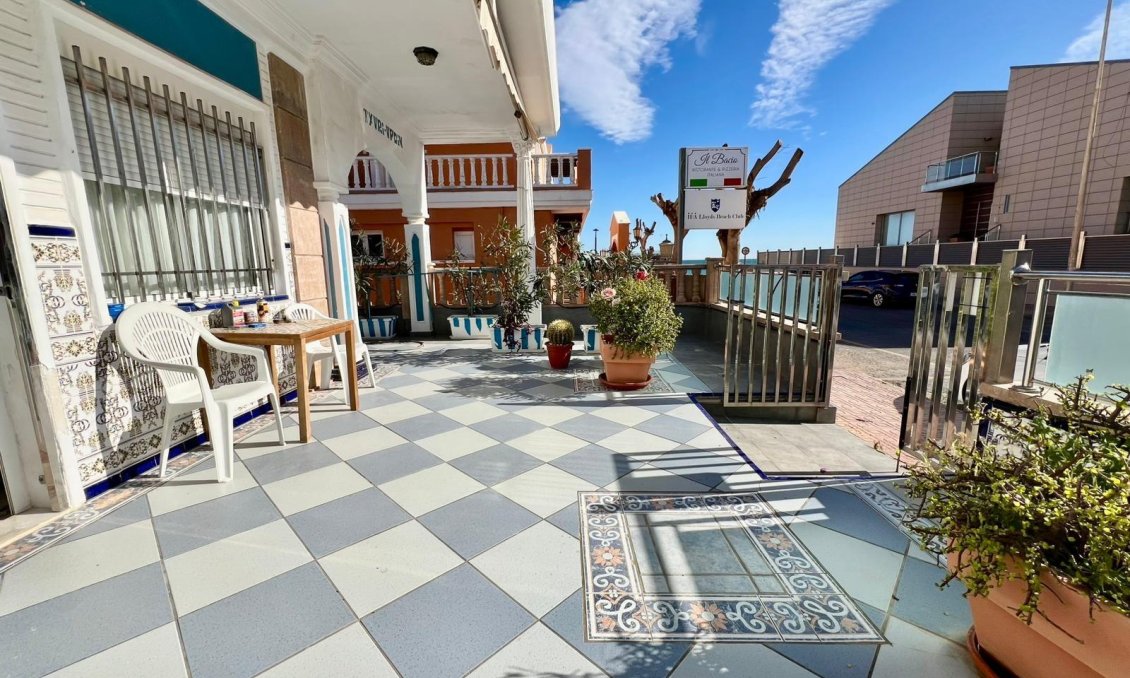 Segunda mano - Town House -
Torrevieja - La Mata