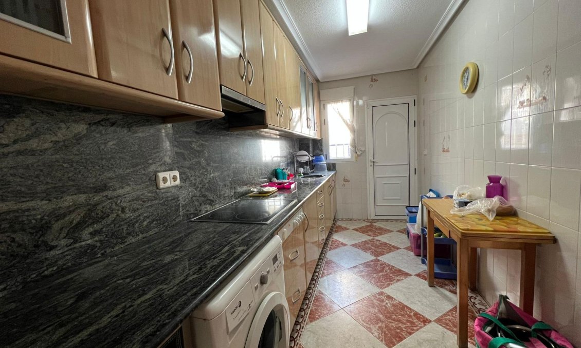Segunda mano - Town House -
Torrevieja - La Mata