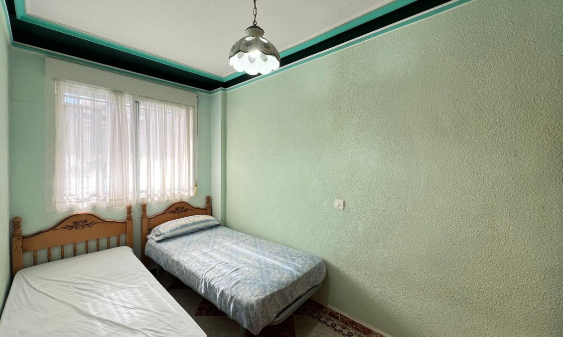 Segunda mano - Town House -
Torrevieja - La Mata
