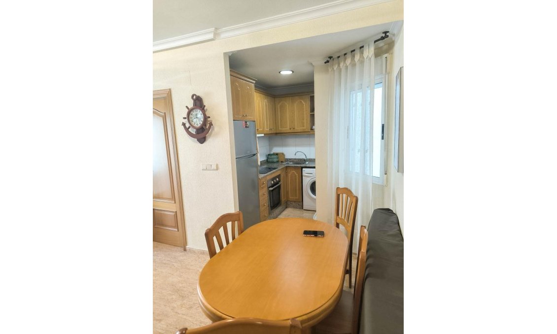 Resale - Apartment -
Torrevieja