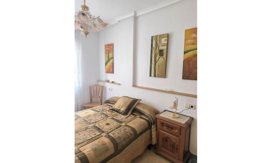 Resale - Apartment -
Torrevieja