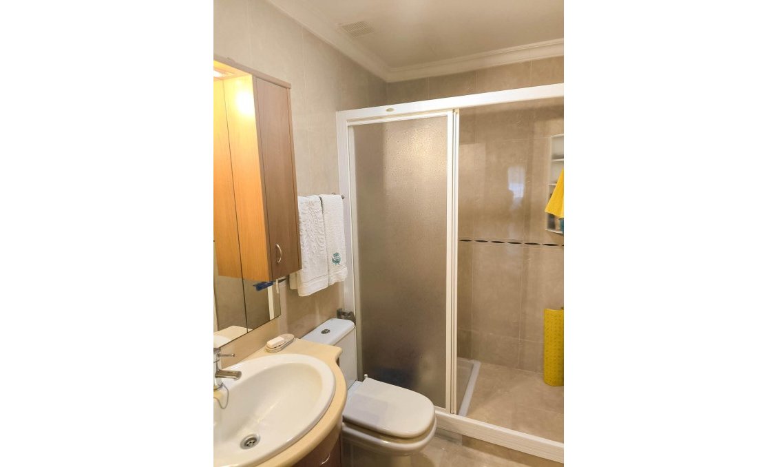 Resale - Apartment -
Torrevieja