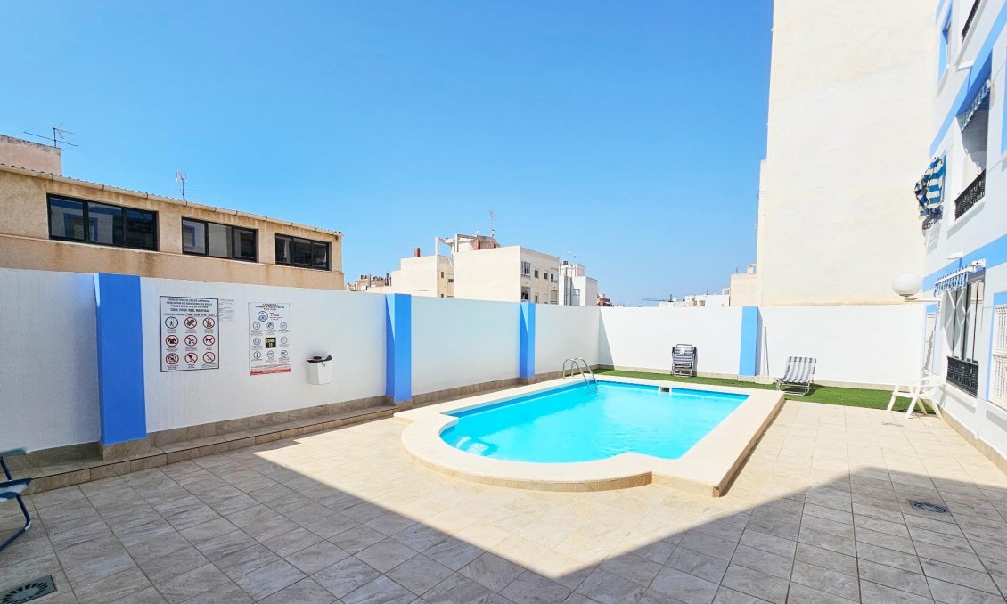 Resale - Apartment -
Torrevieja