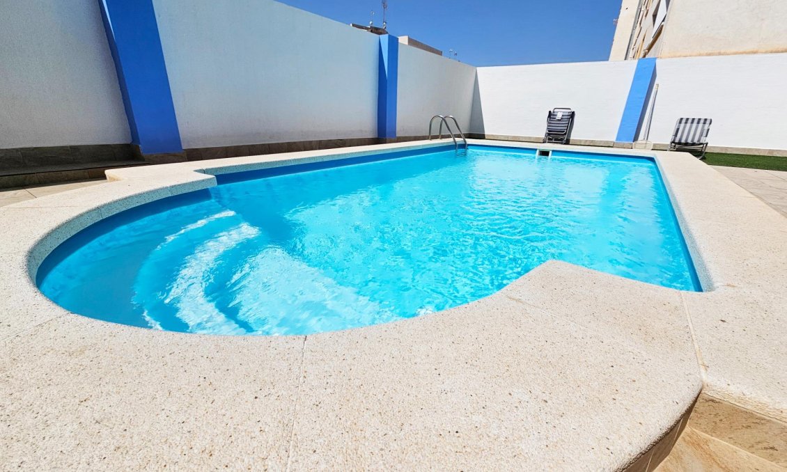Resale - Apartment -
Torrevieja