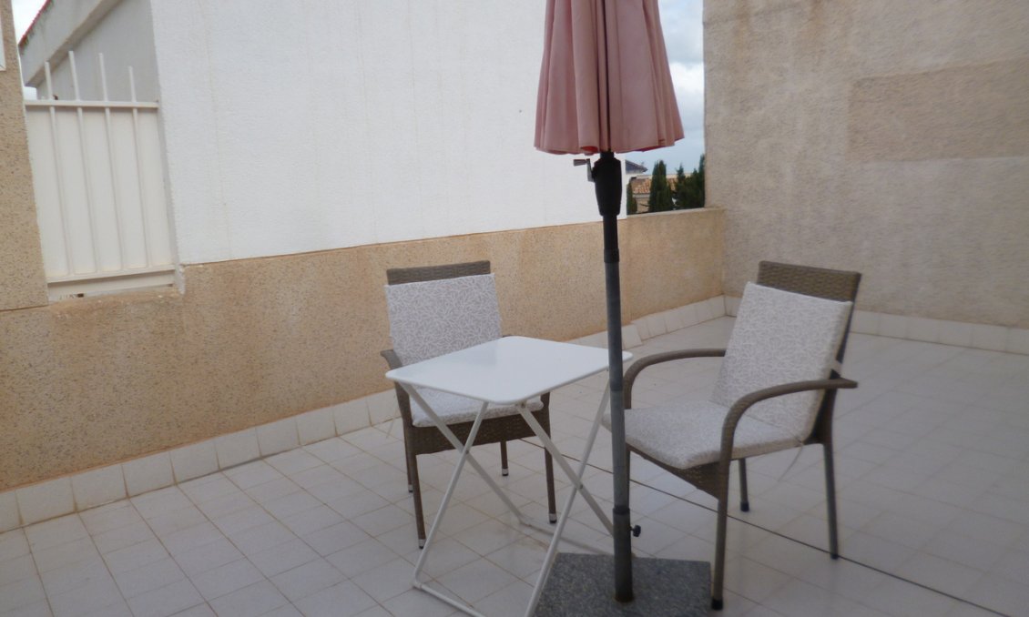 Segunda mano - Town House -
La Zenia - Costa Blanca
