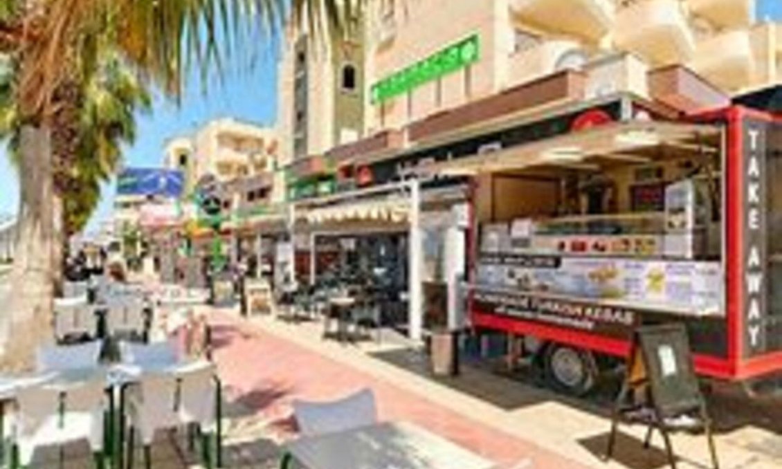 Segunda mano - Town House -
La Zenia - Costa Blanca