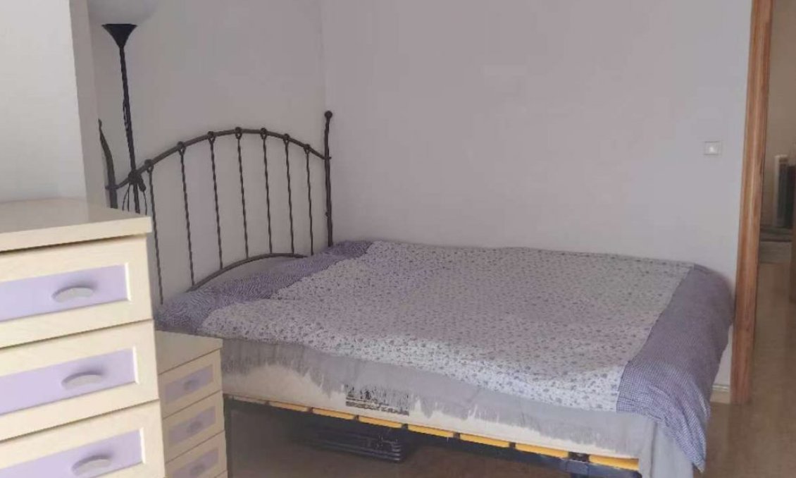 Használt Ingatlanok - Apartman -
Torrevieja - Costa Blanca