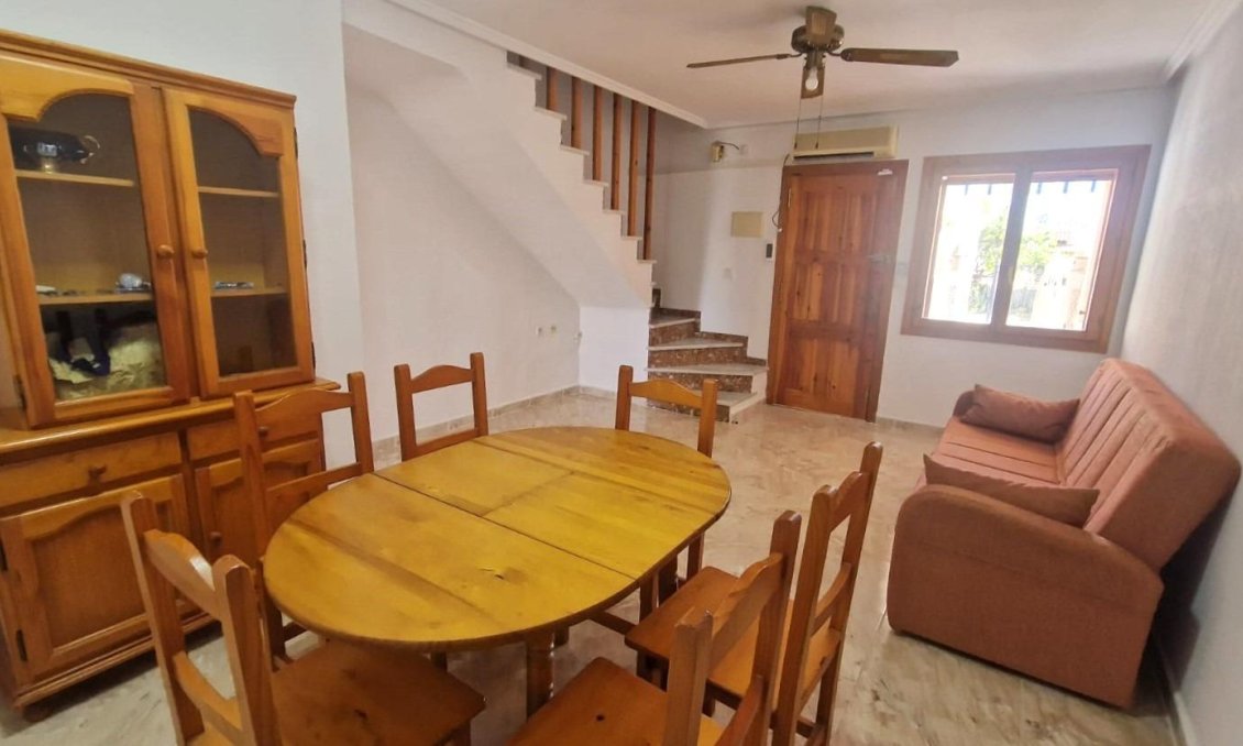 Wiederverkauf - Town House -
Torrevieja - Los Altos