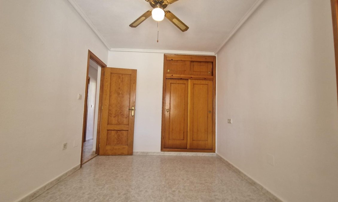 Wiederverkauf - Town House -
Torrevieja - Los Altos