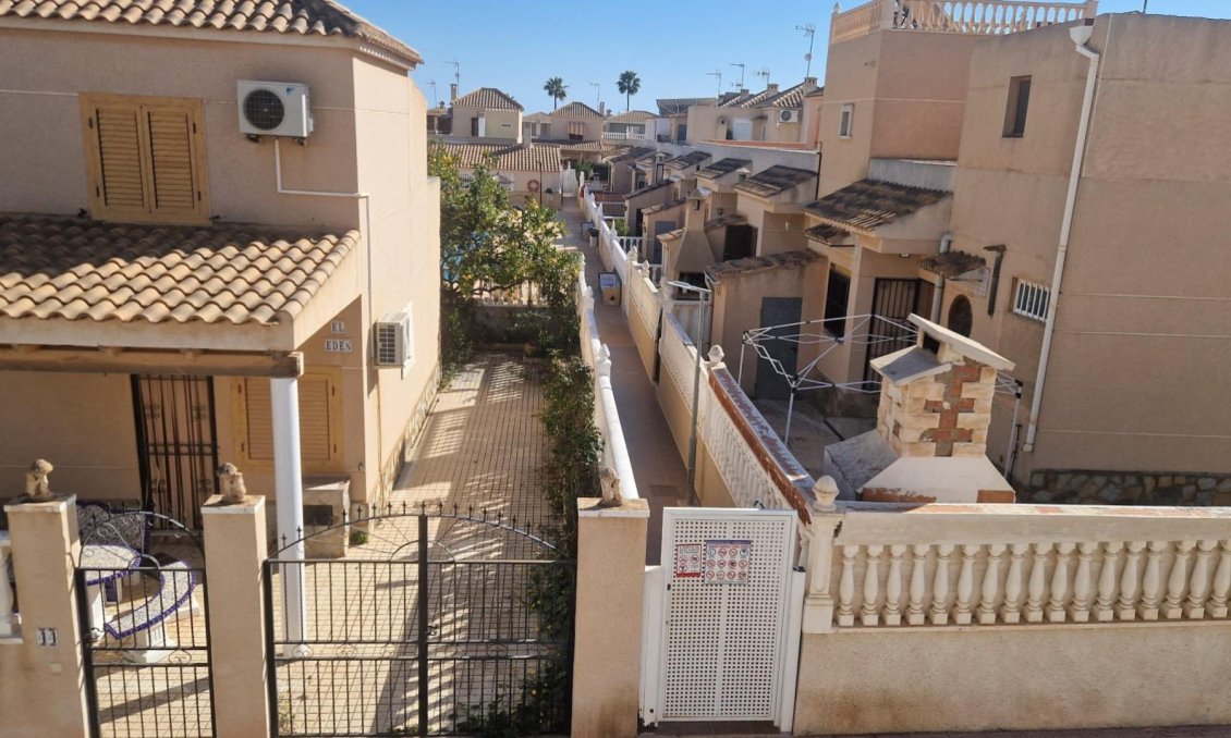 Wiederverkauf - Town House -
Torrevieja - Los Altos