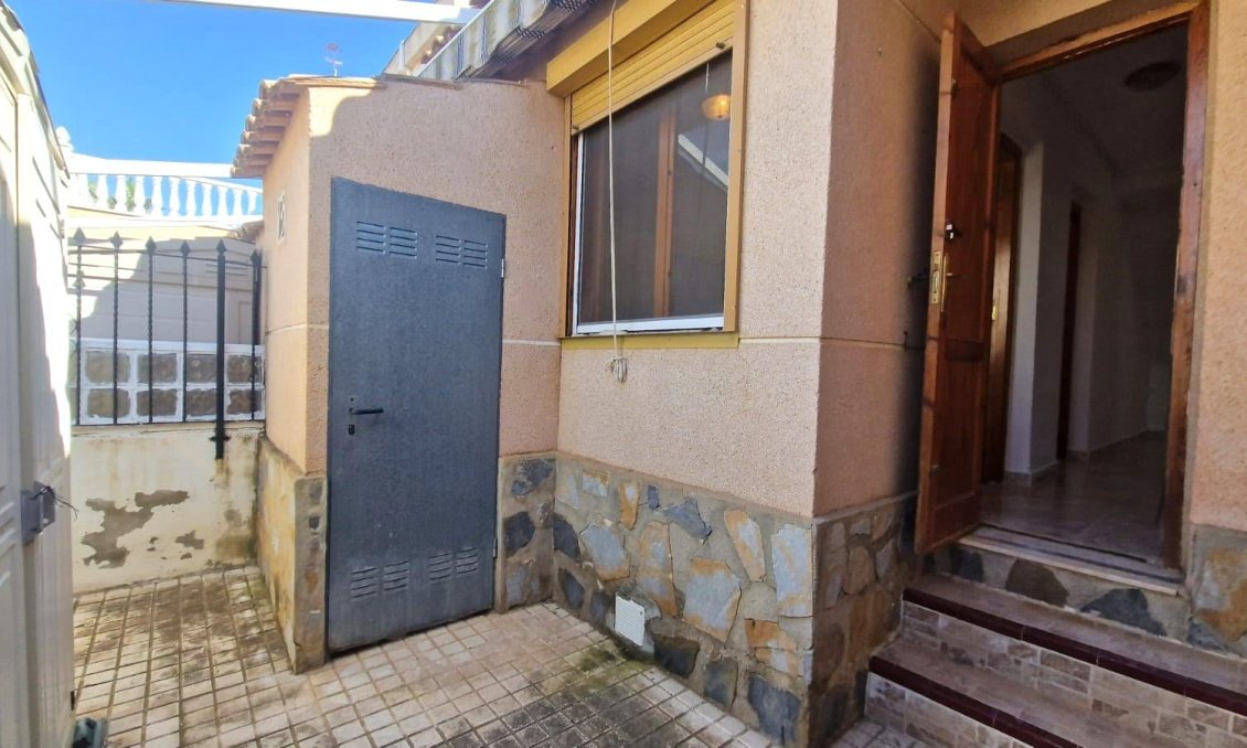 Wiederverkauf - Town House -
Torrevieja - Los Altos