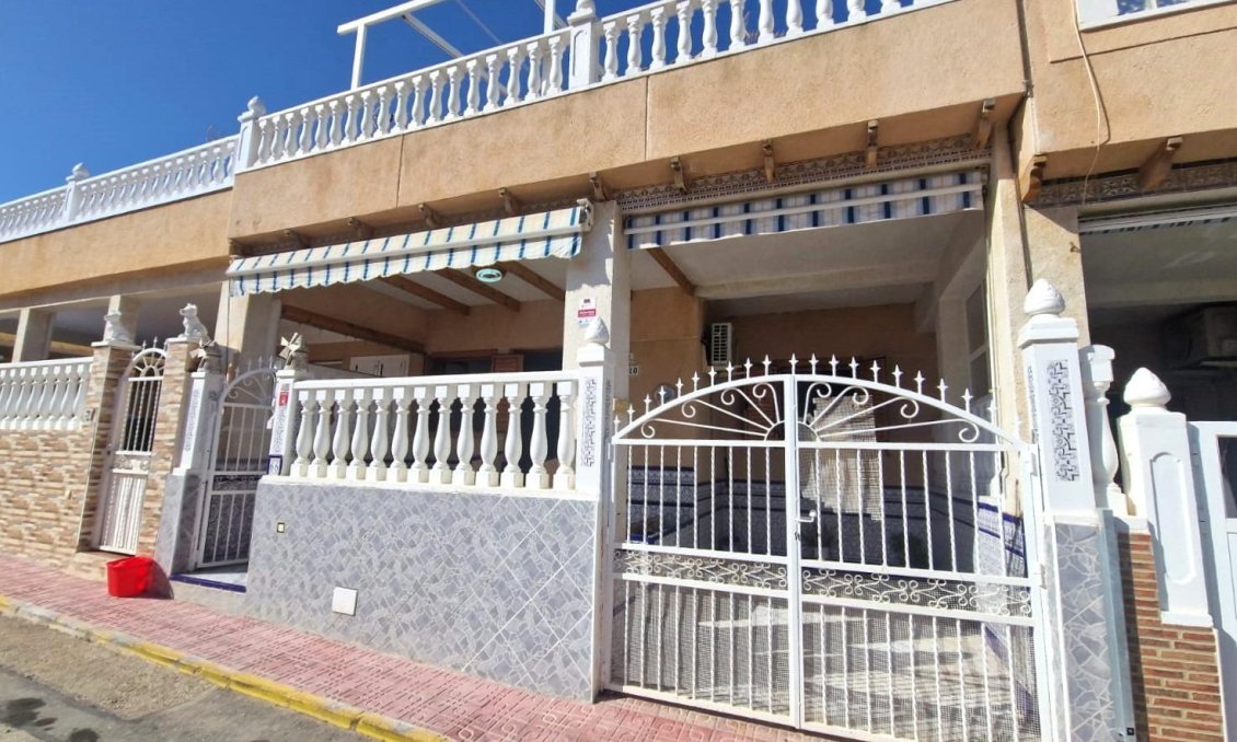 Wiederverkauf - Town House -
Torrevieja - Los Altos