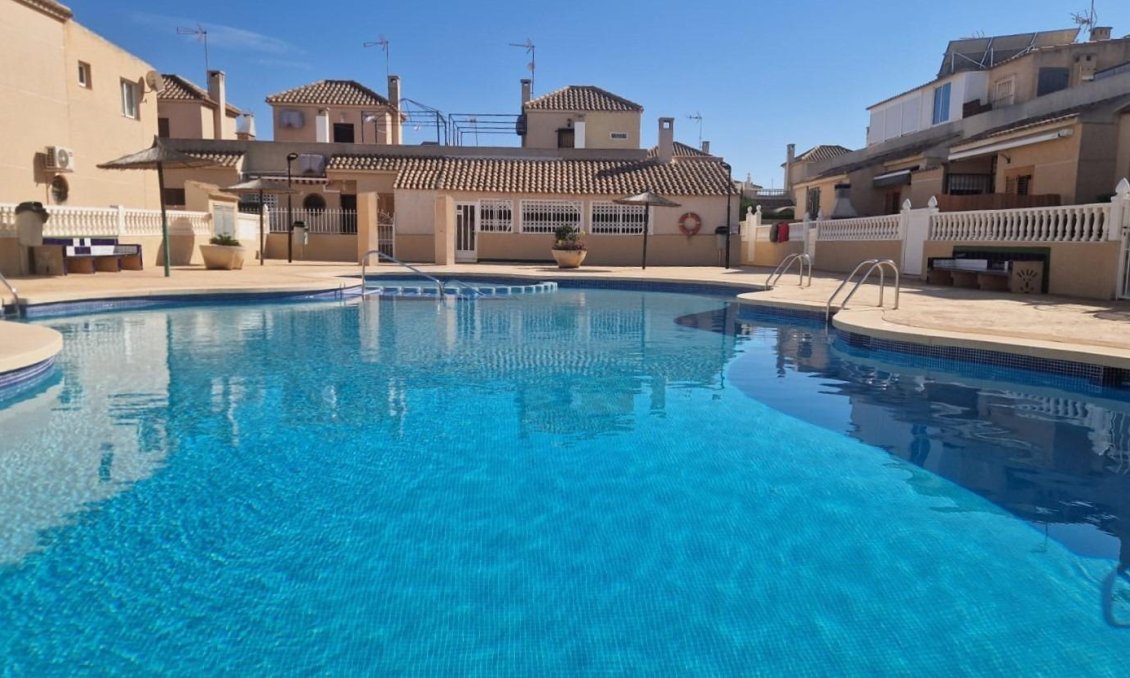 Wiederverkauf - Town House -
Torrevieja - Los Altos