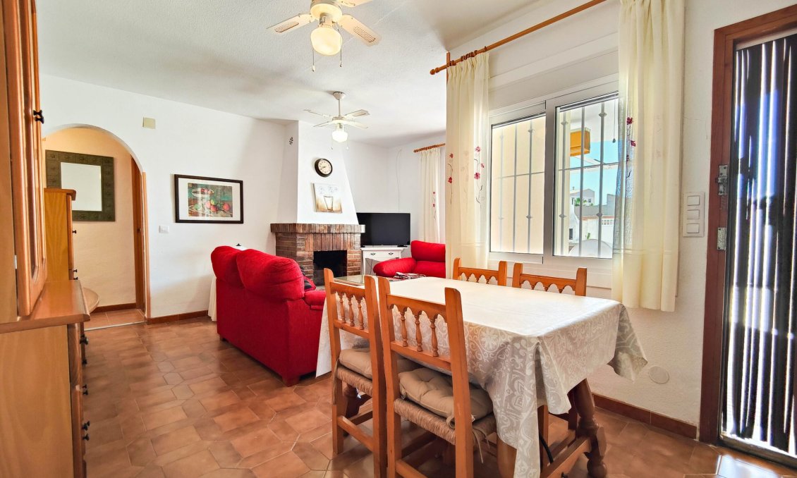Segunda mano - Bungalow -
Orihuela Costa - Costa Blanca