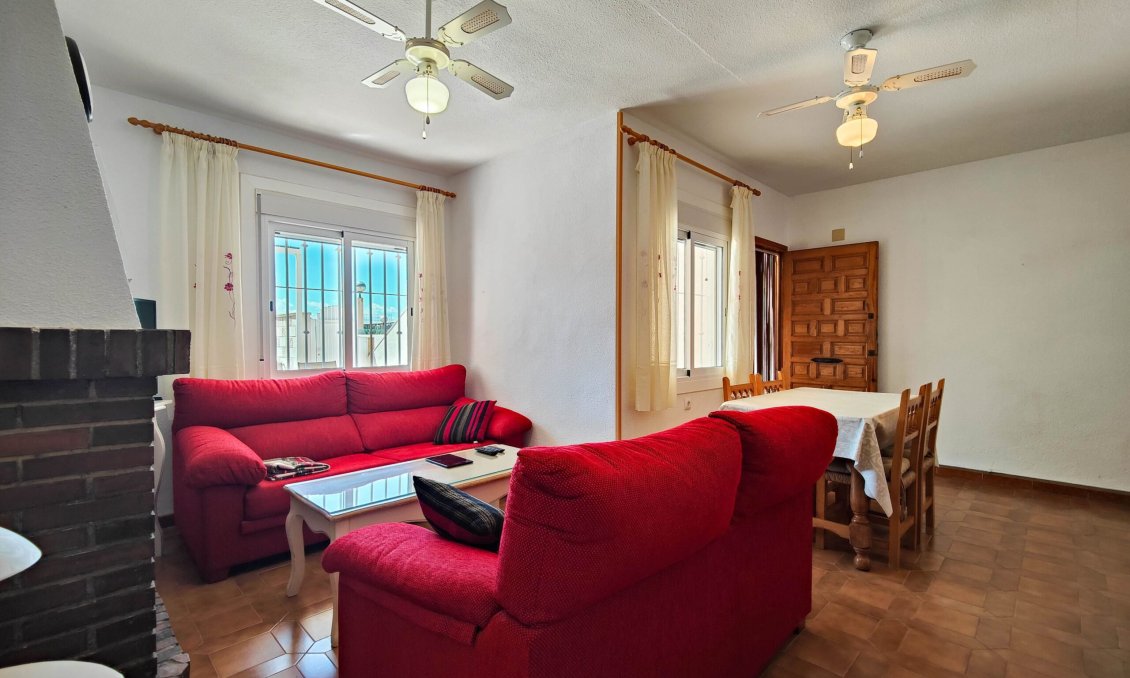 Segunda mano - Bungalow -
Orihuela Costa - Costa Blanca