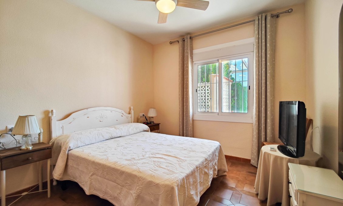 Segunda mano - Bungalow -
Orihuela Costa - Costa Blanca