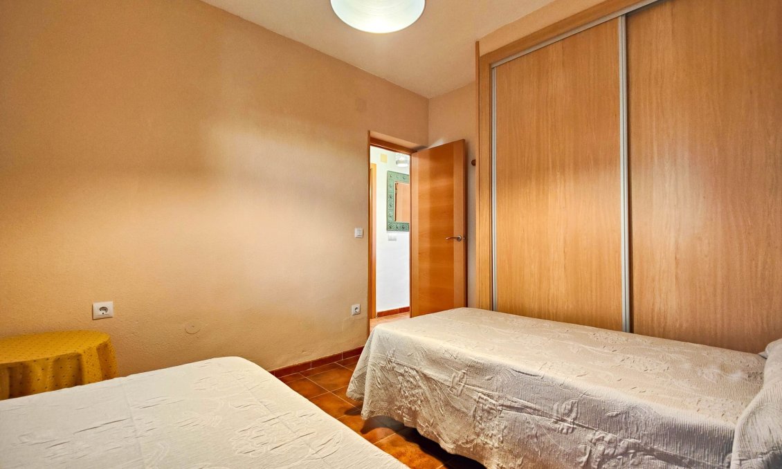 Segunda mano - Bungalow -
Orihuela Costa - Costa Blanca