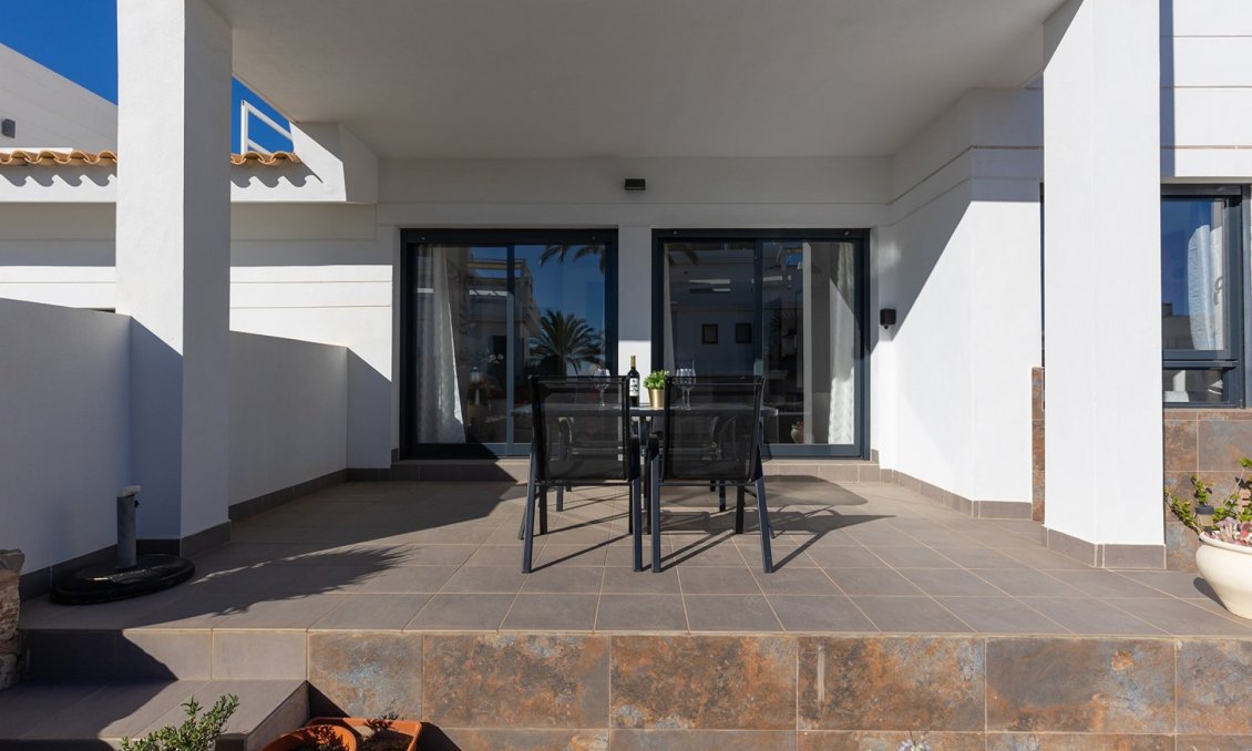 Segunda mano - Apartamento -
Orihuela Costa - Costa Blanca