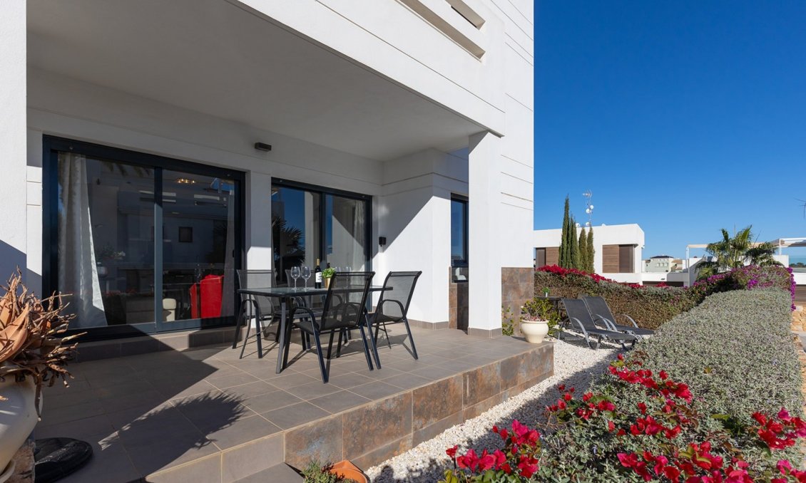 Segunda mano - Apartamento -
Orihuela Costa - Costa Blanca