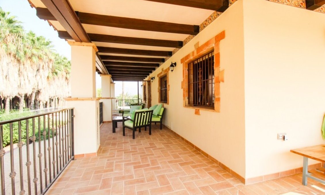 Segunda mano - Villa -
Bigastro - Inland