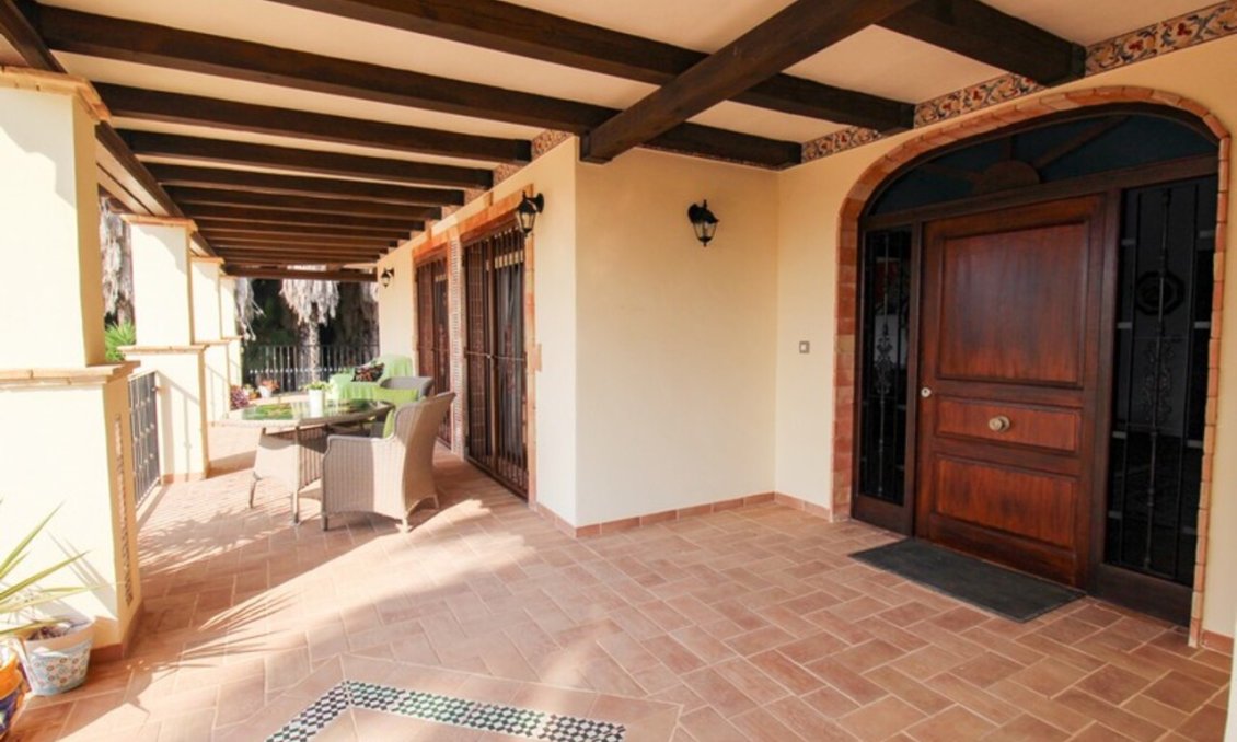 Segunda mano - Villa -
Bigastro - Inland