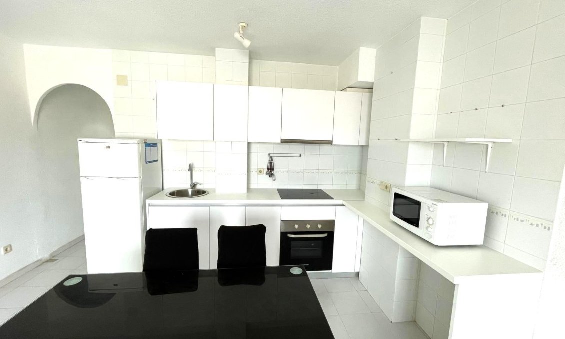 Segunda mano - Apartamento -
Torrevieja - Centro