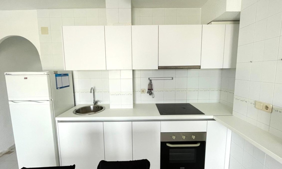 Segunda mano - Apartamento -
Torrevieja - Centro