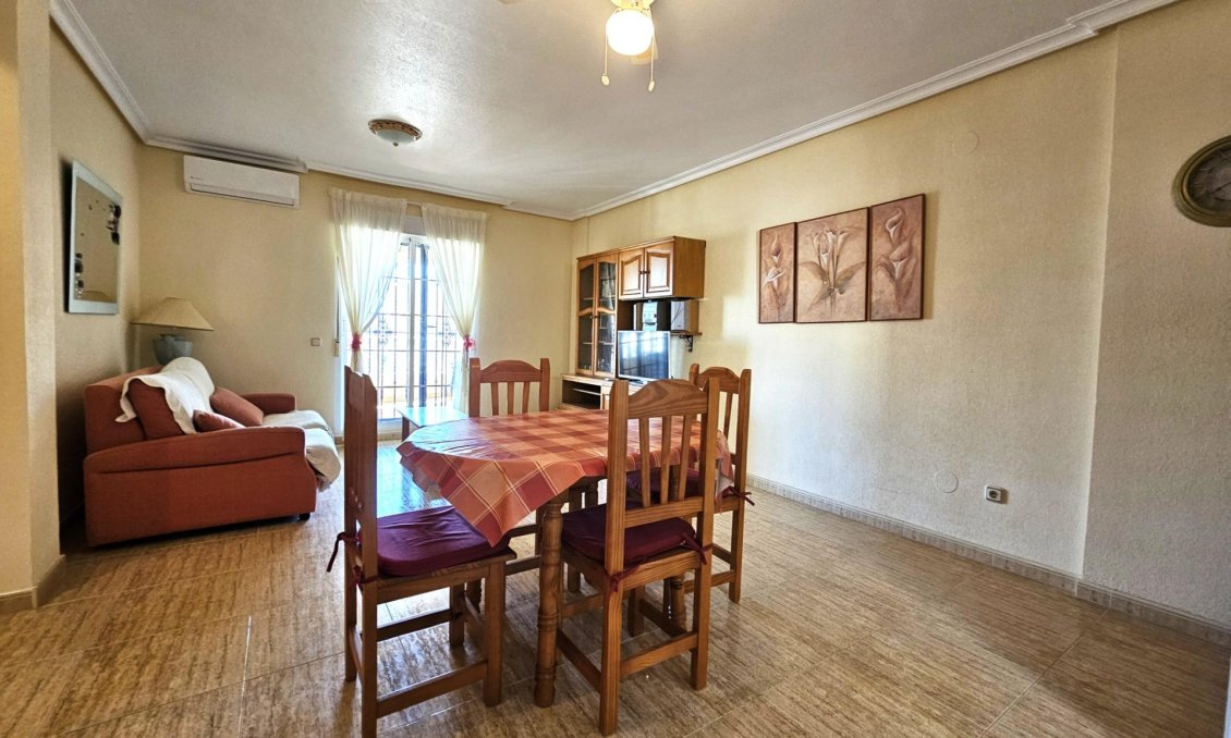 Wiederverkauf - Wohnung -
Orihuela Costa