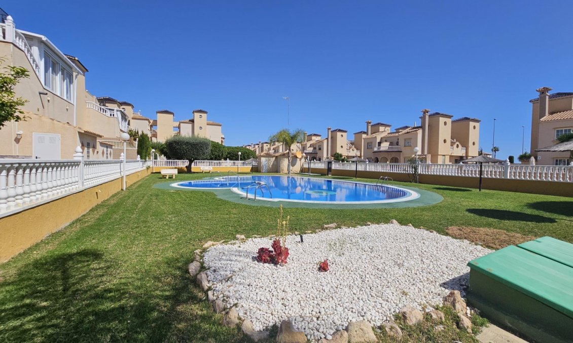Wiederverkauf - Wohnung -
Orihuela Costa