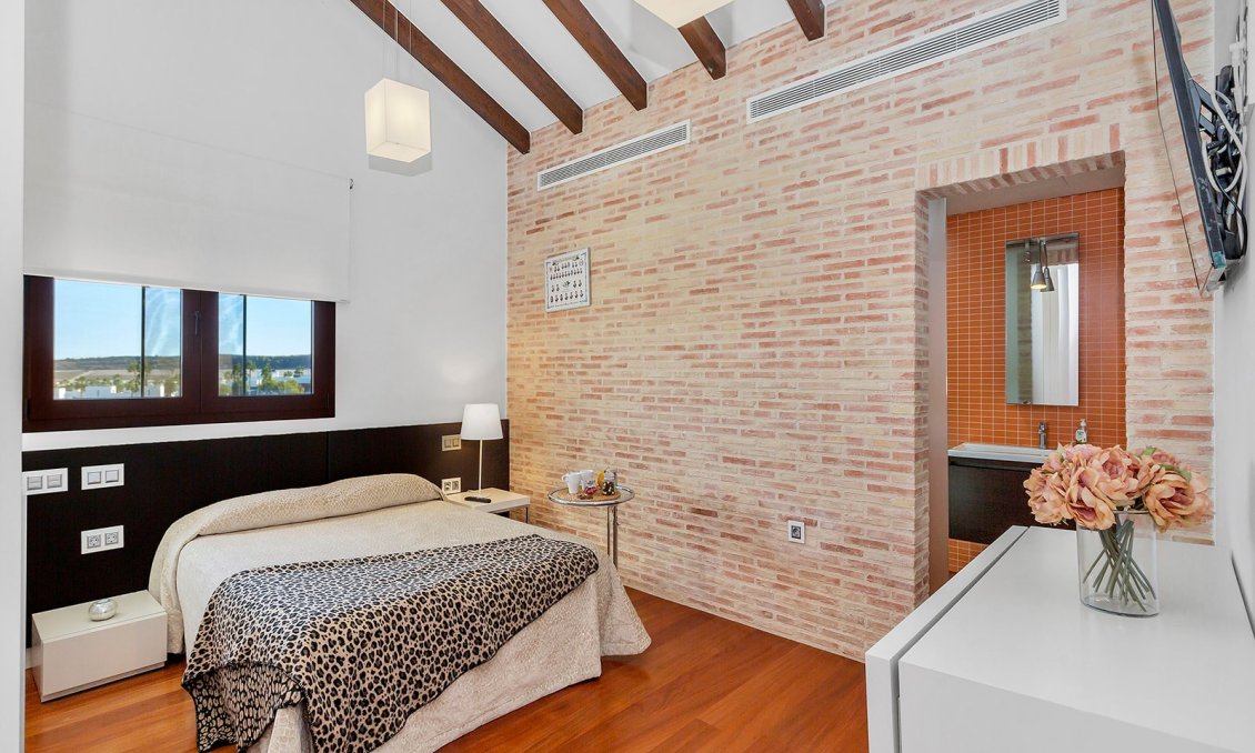 Segunda mano - Villa -
Algorfa - Inland