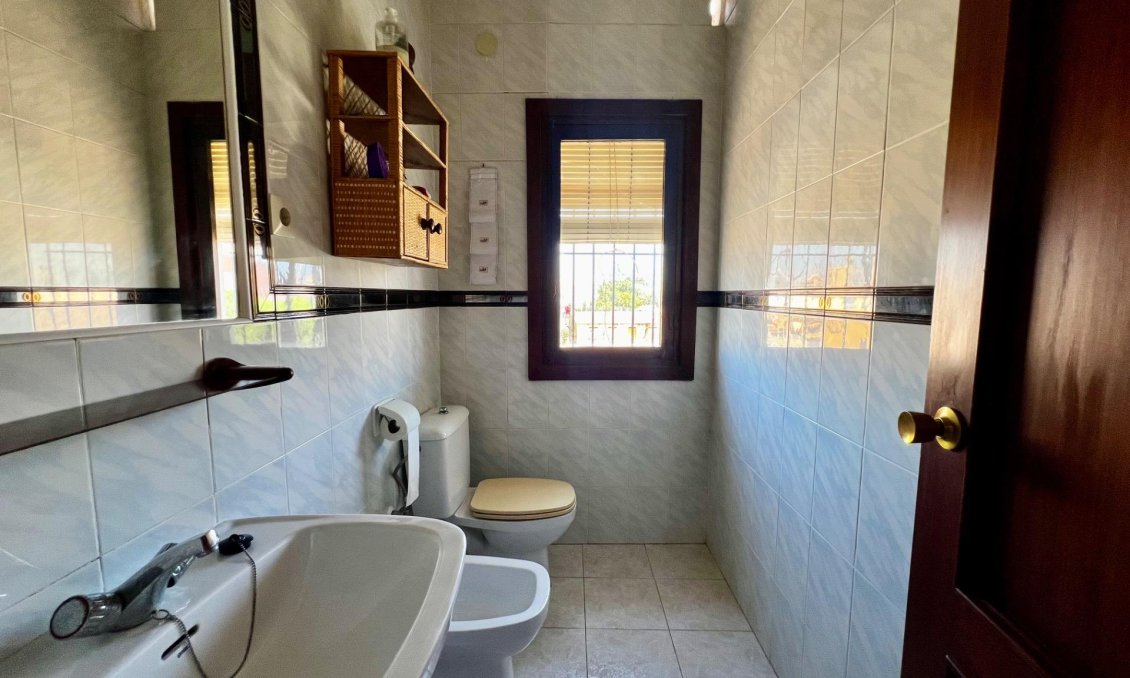 Segunda mano - Duplex -
Torrevieja - Nueva Torrevieja
