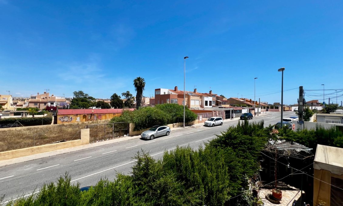 Segunda mano - Duplex -
Torrevieja - Nueva Torrevieja