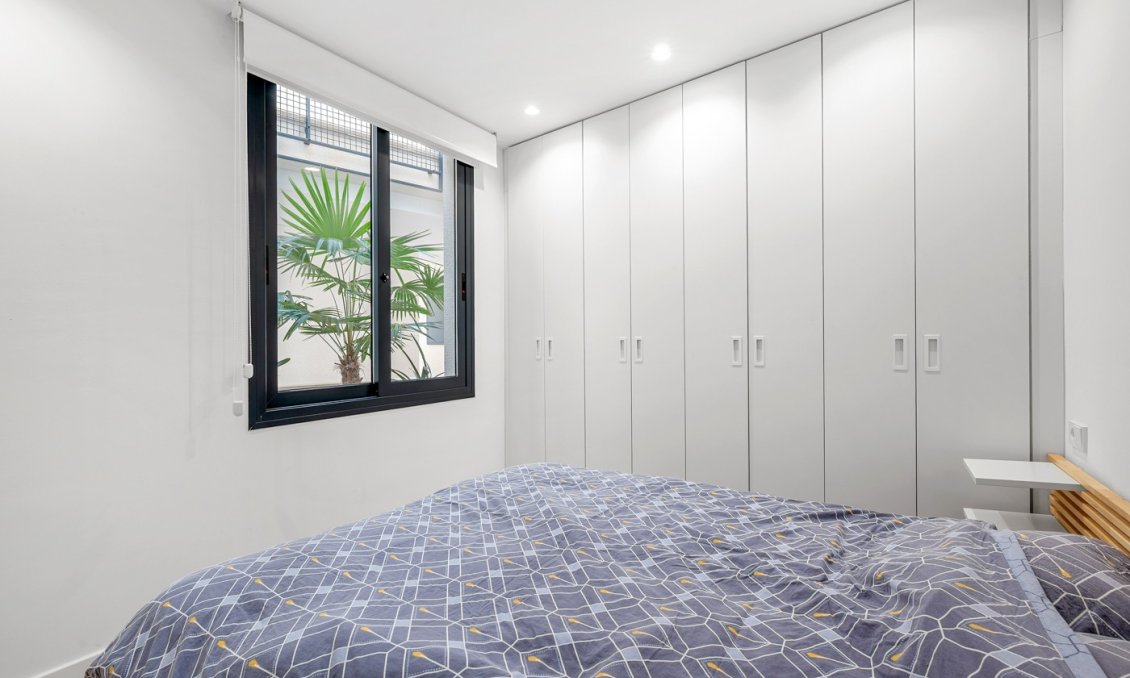 Segunda mano - Apartamento -
Monforte del Cid - Inland