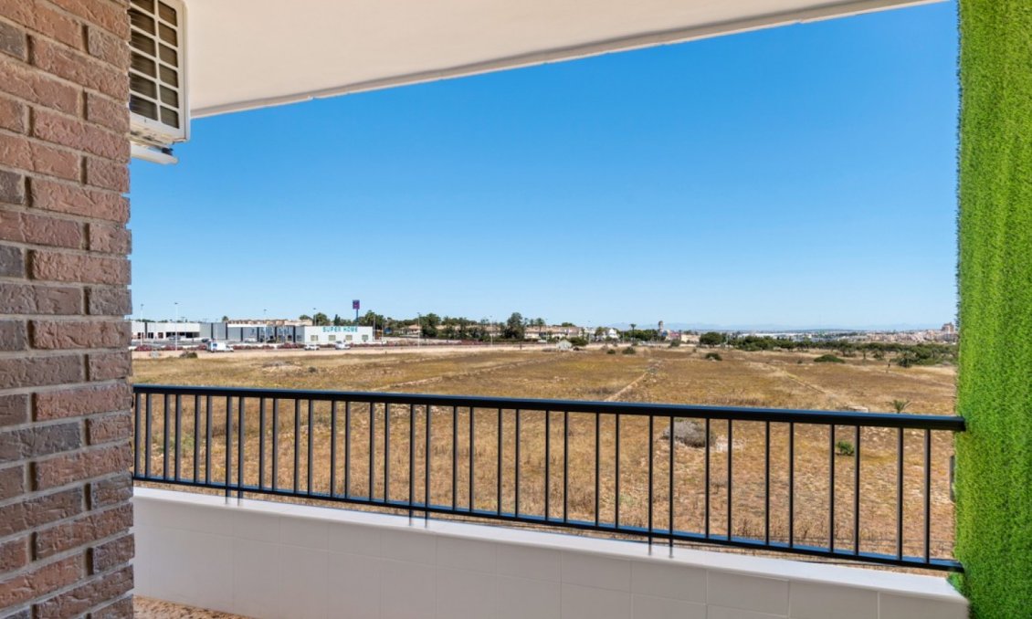 Segunda mano - Apartamento -
Orihuela Costa - Costa Blanca
