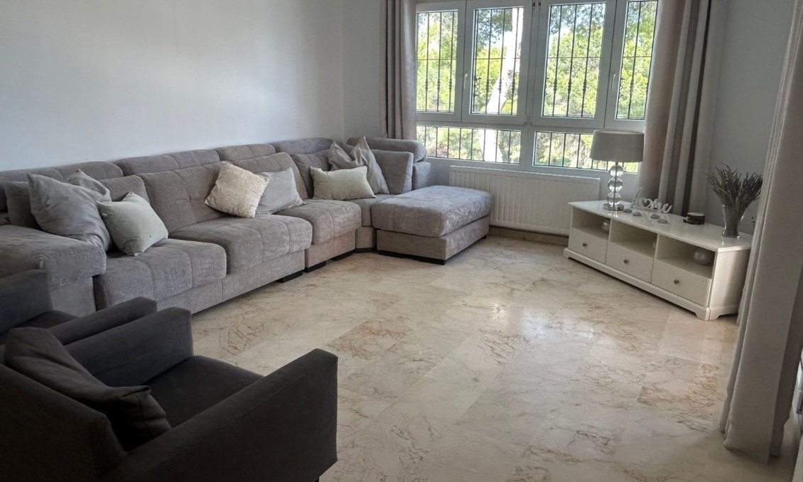 Segunda mano - Villa -
Orihuela Costa - Costa Blanca