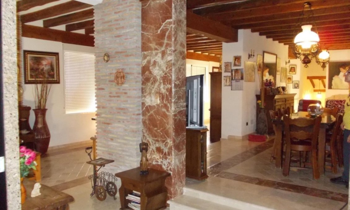Segunda mano - Villa -
Orihuela - Inland
