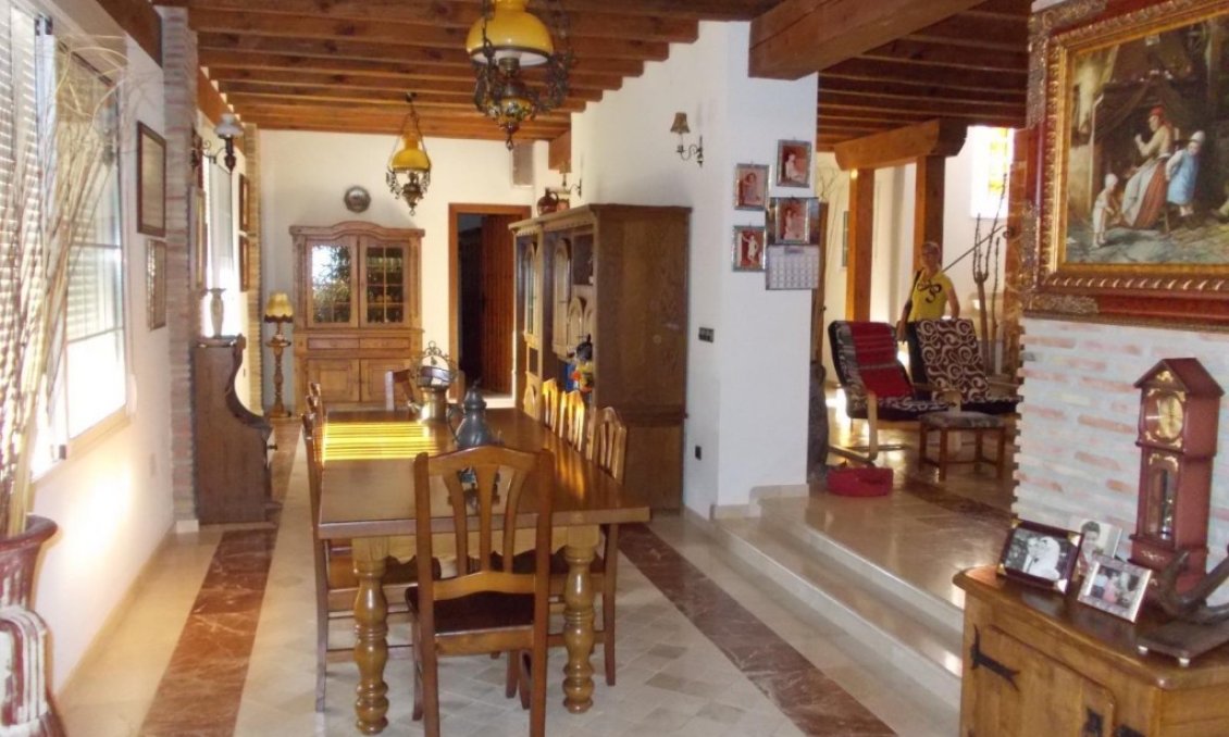 Segunda mano - Villa -
Orihuela - Inland