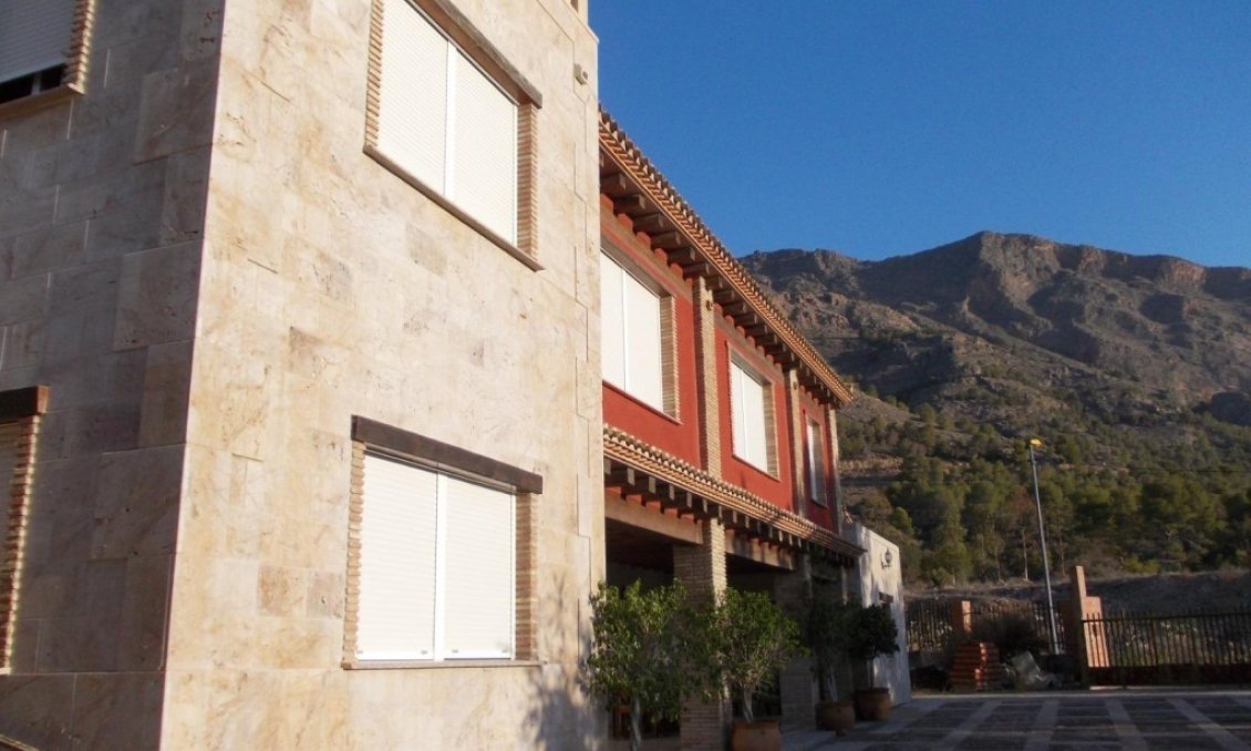 Segunda mano - Villa -
Orihuela - Inland