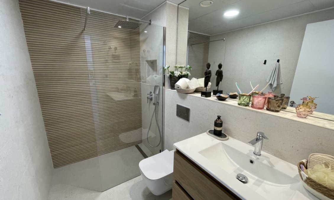 Segunda mano - Bungalow -
Pilar de la Horadada - Costa Blanca