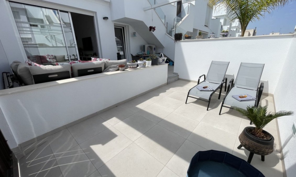 Segunda mano - Bungalow -
Pilar de la Horadada - Costa Blanca