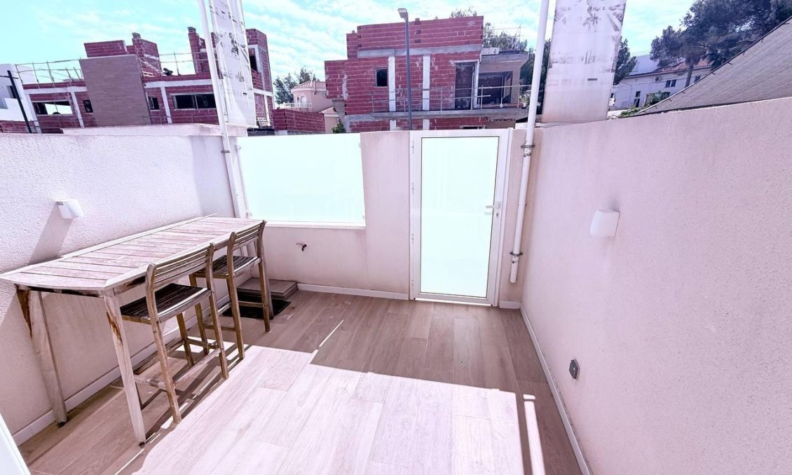 Segunda mano - Town House -
Orihuela Costa - Las Filipinas