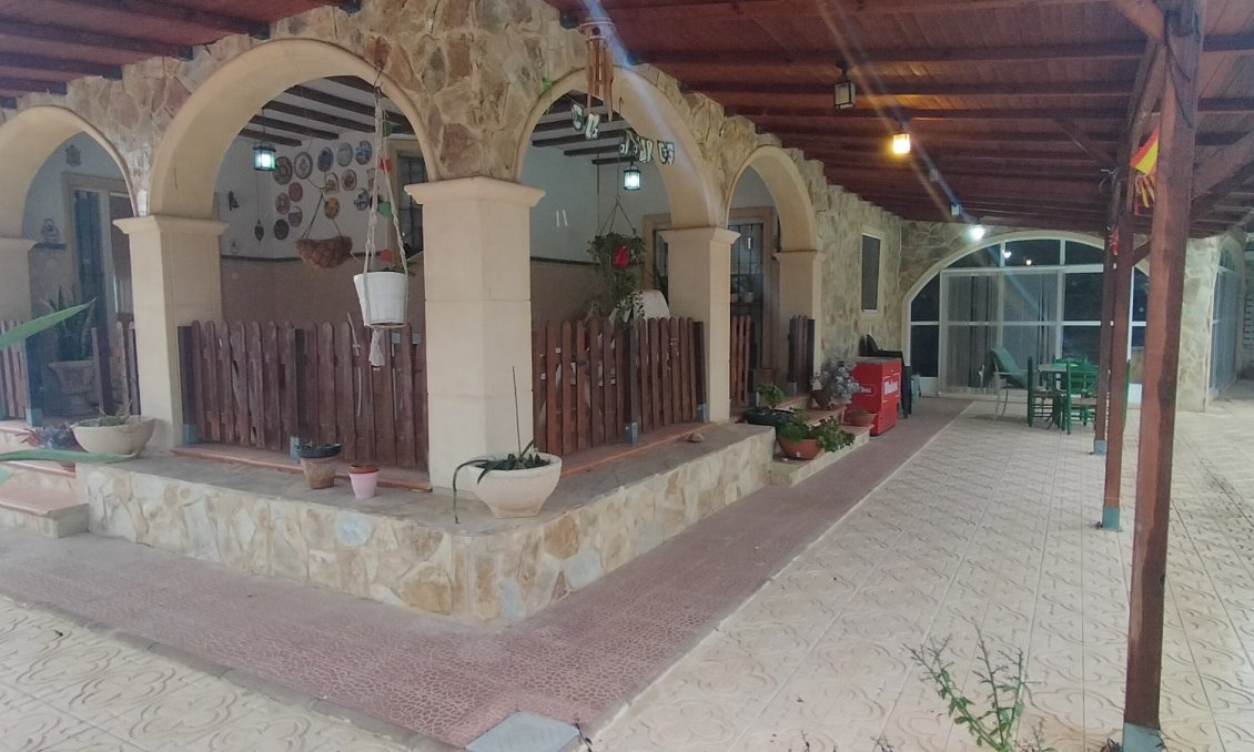 Segunda mano - Villa -
Elche - Costa Blanca