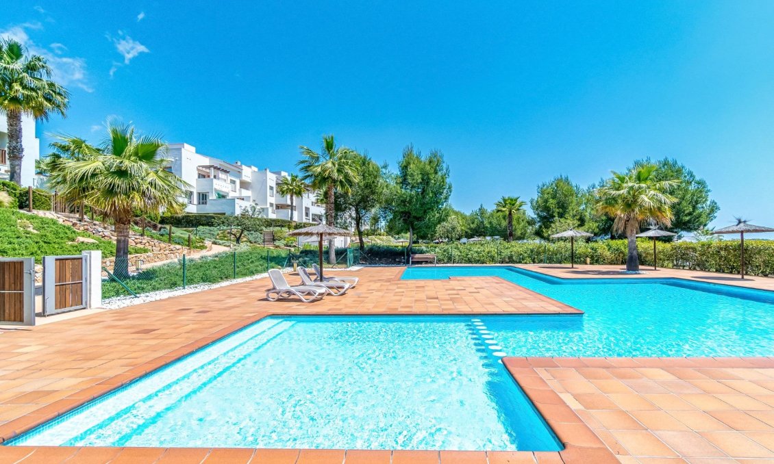 Segunda mano - Villa -
Orihuela - Las Colinas Golf